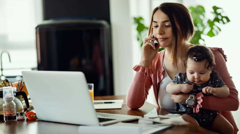 Wenn das Telefon ständig klingelt:  5 Tipps für effizienteres Telefonieren im Homeoffice